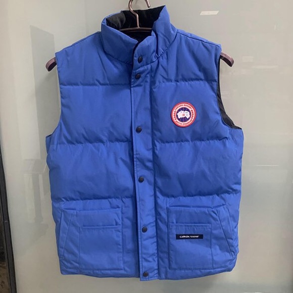 Canada Goose Royal Blue Men's Vest - Picture 1 of 7